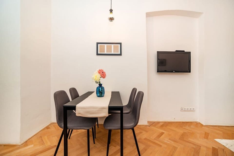 Dining area in detail