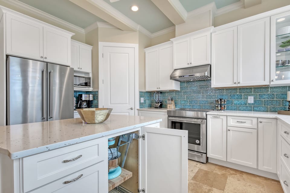 Fully supplied kitchen with KitchenAid equipment