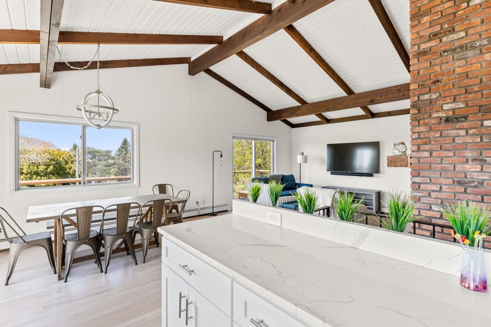 Bright, airy floor plan with lake views