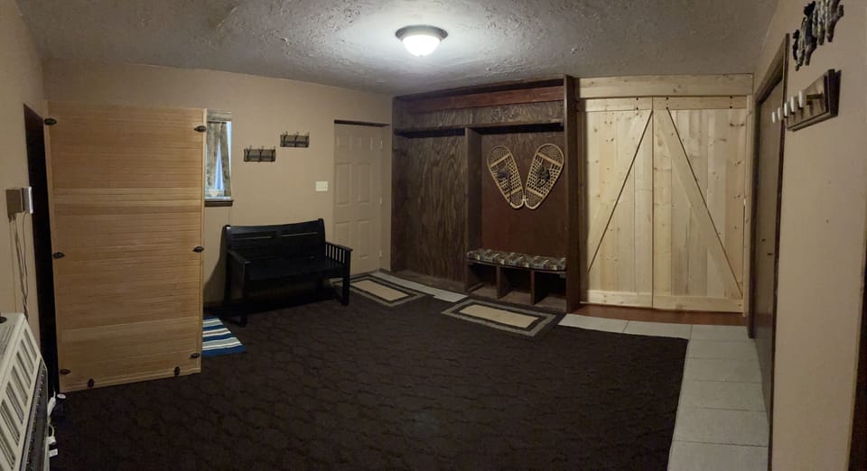 1st floor mudroom