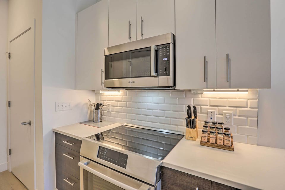 Kitchen | Drip Coffee Maker | Toaster