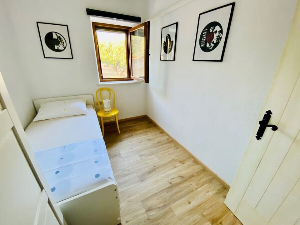 Single bedroom on the groundfloor 