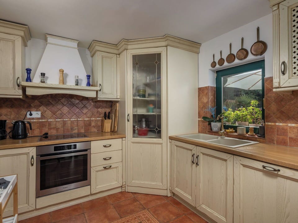 Cabinetry, Kitchen, Interior Design, Furniture, Countertop, Flooring, Wood, Cupboard, Kitchen Appliance, Drawer