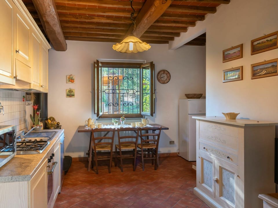 Property, Cabinetry, Furniture, Window, Picture Frame, Drawer, Wood, Houseplant, Lighting, Interior Design