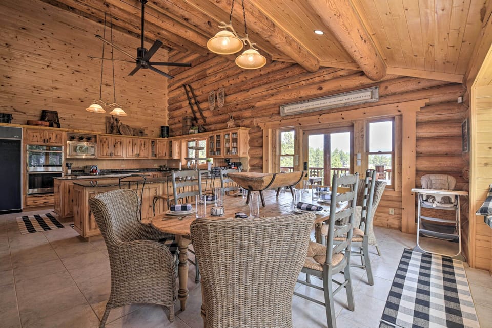 Kitchen Dining Area | High Chair Available