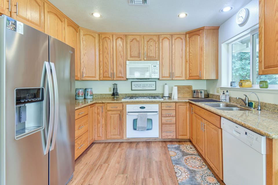 Kitchen | Cooking Basics | Upper Level