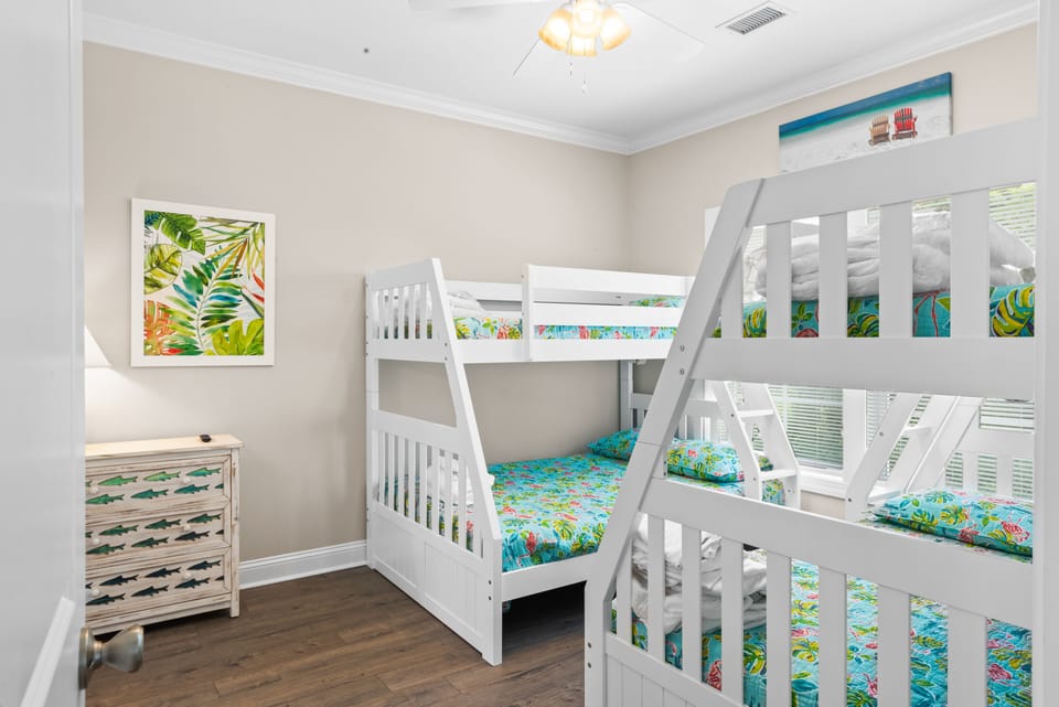 Let the little ones have this room to themselves.