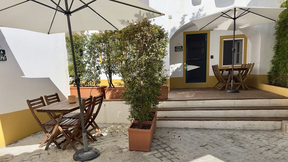 fe02889294a520cb-102958-eec8ae266b759de61746177355