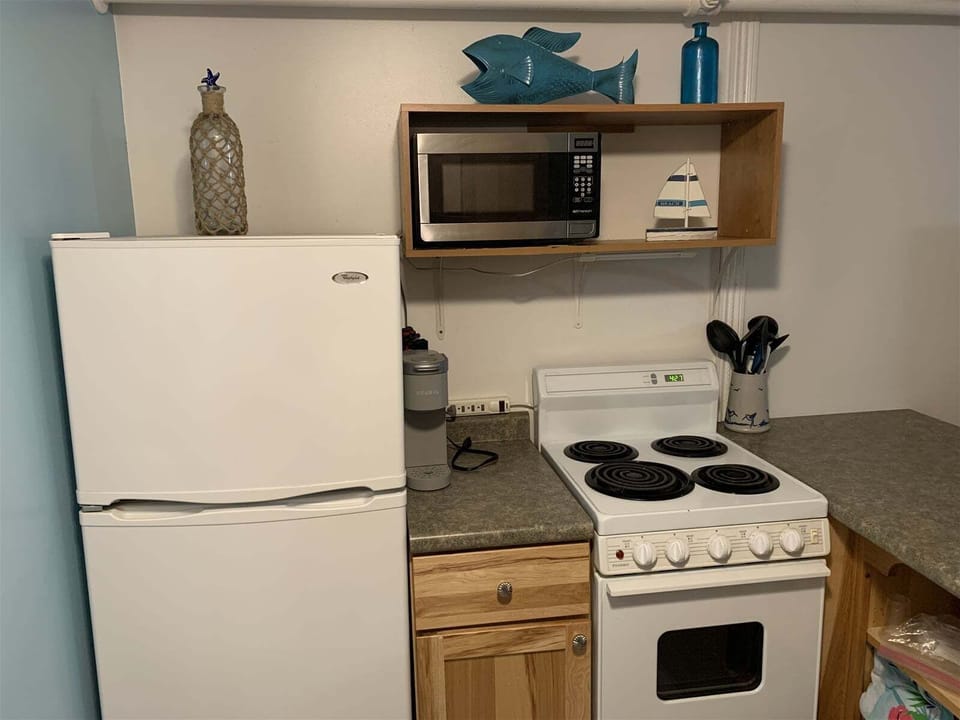 Kitchenette