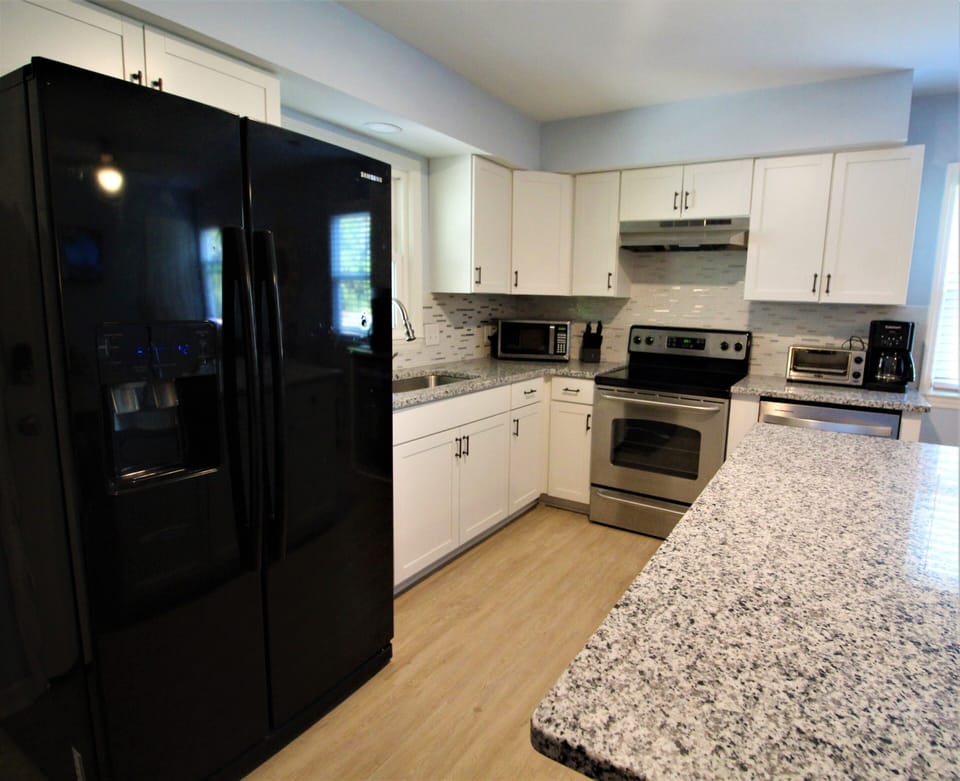 Kitchen fully equipped 