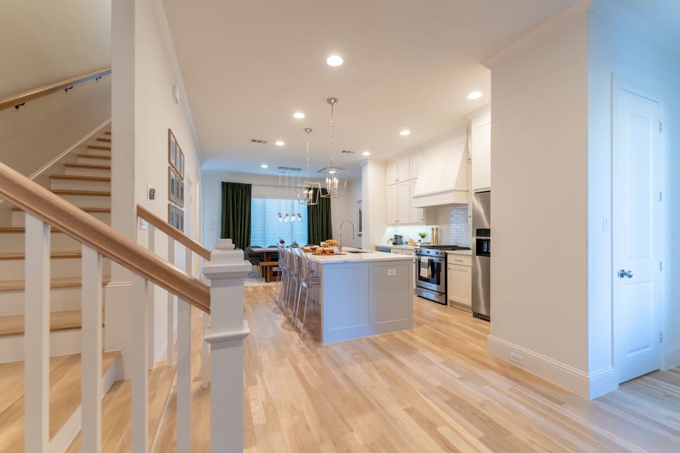 Beautiful light hues for entertaining.