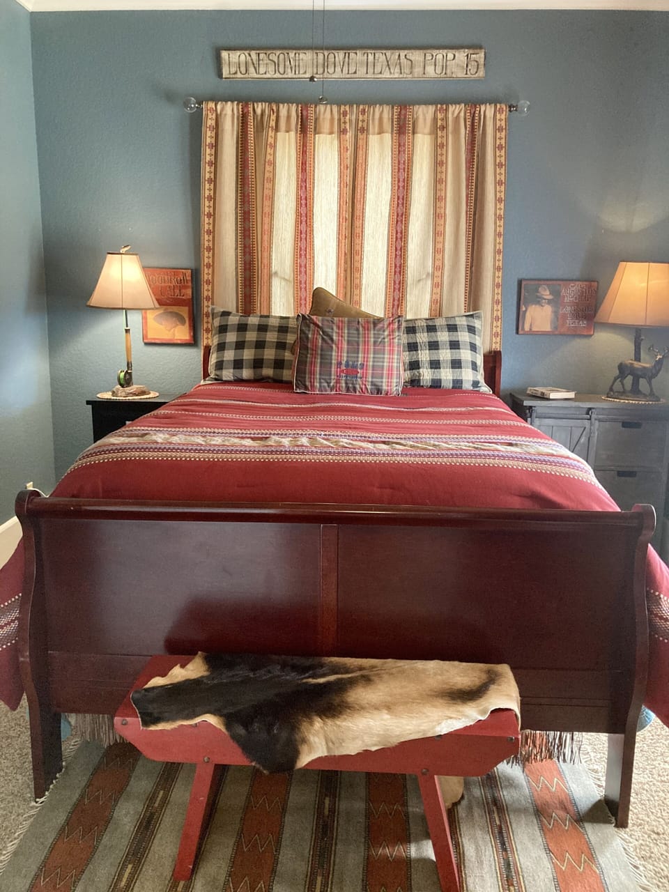 Queen bedroom
