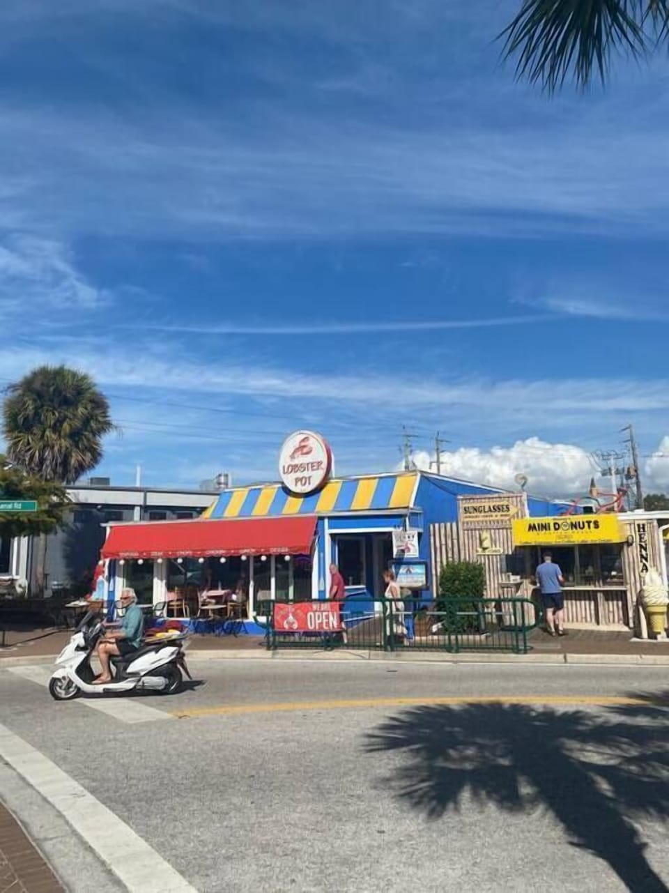 8daf4261-725d-48ab-90ae-f20d86752f4b