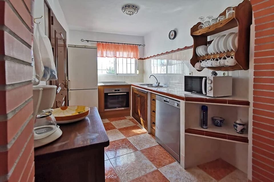 Bonita casa con vista al mar y piscina privada AX-15F - 25