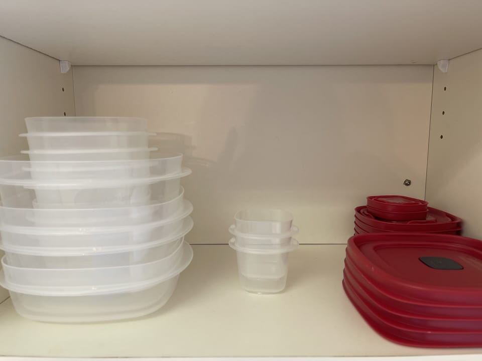 Tupperware 