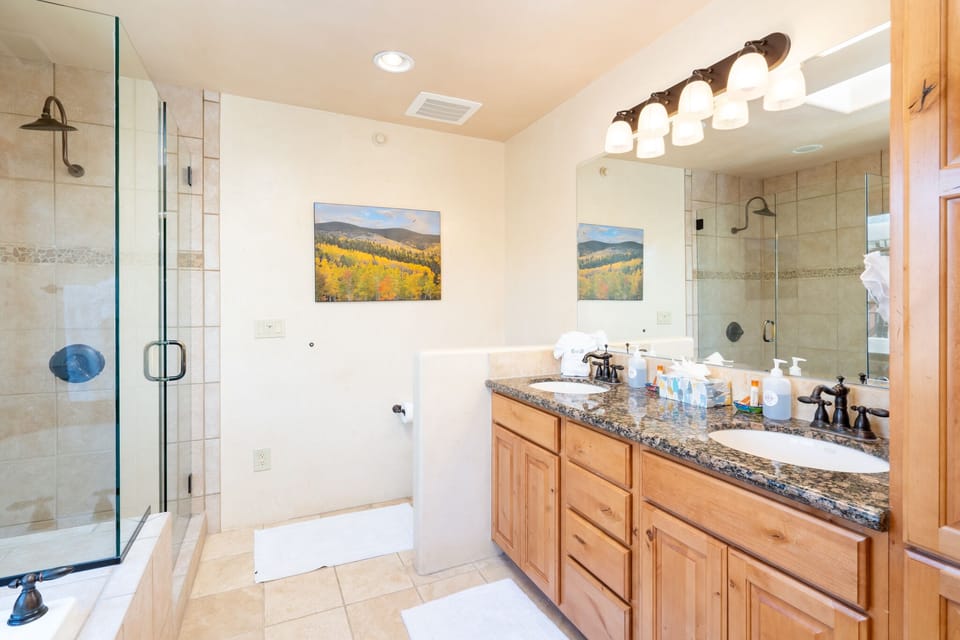 En Suite - Primary, Dual Vanity, Walk-In Shower, Tub