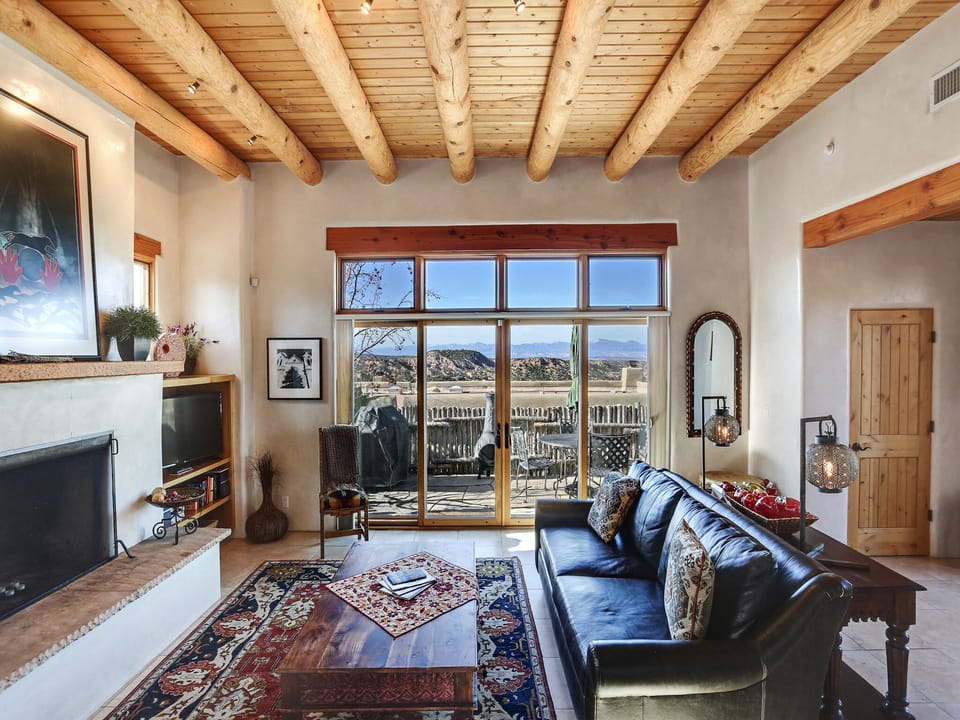 Living Room w. Mountain Views