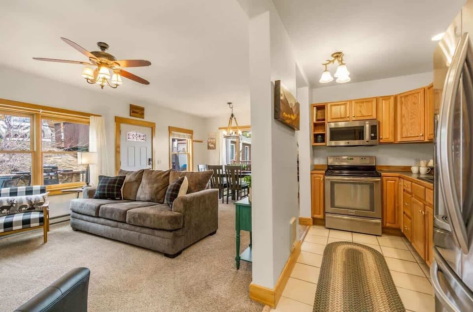 Kitchen area