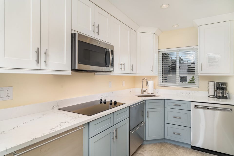 Full kitchen!