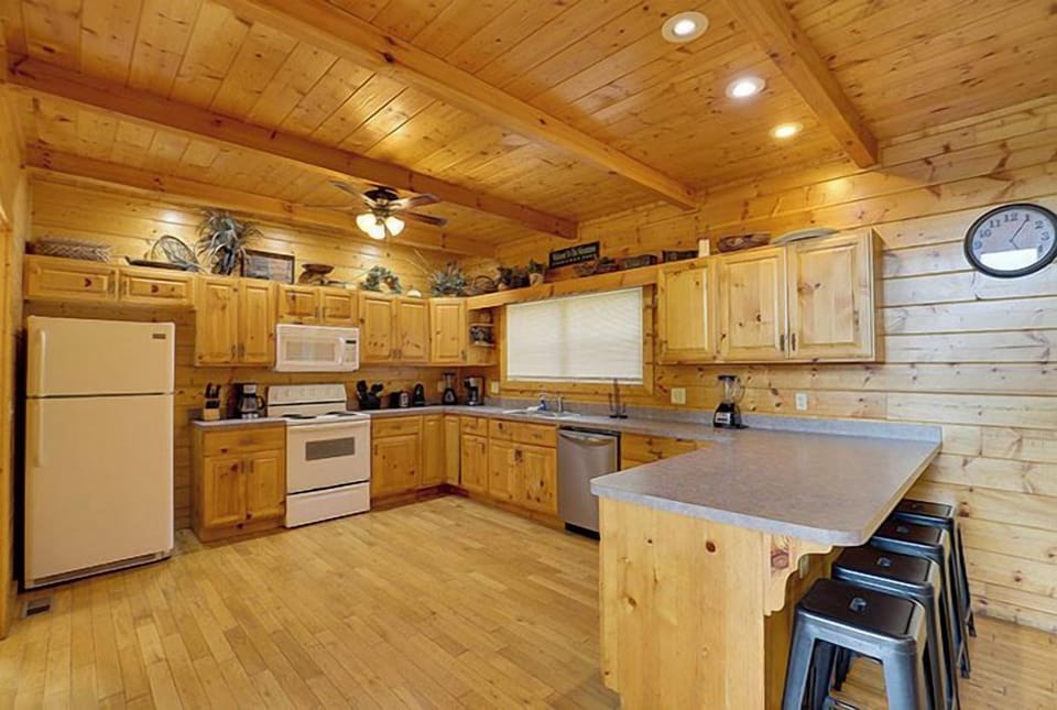 1064m8MYy8uhtF-20230324125252