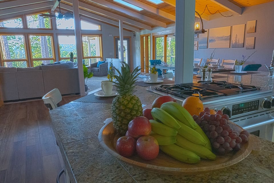 2 ovens available for those cozy meal prep nights with the family