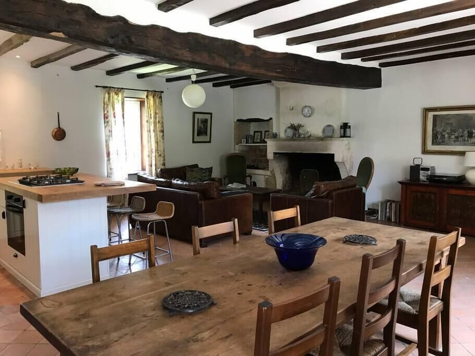 Open kitchen