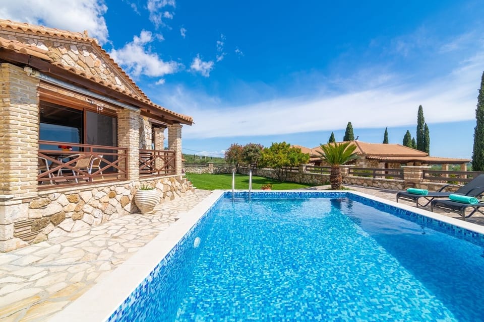 Villa La Isla with Private Pool