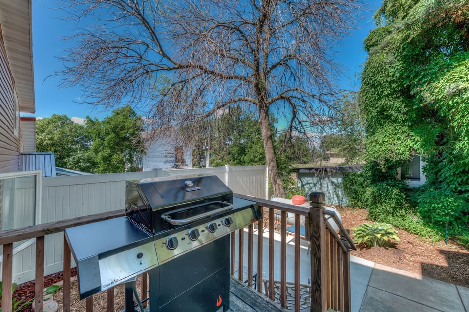 Sunrise comes with a gas grill for your cooking pleasure.