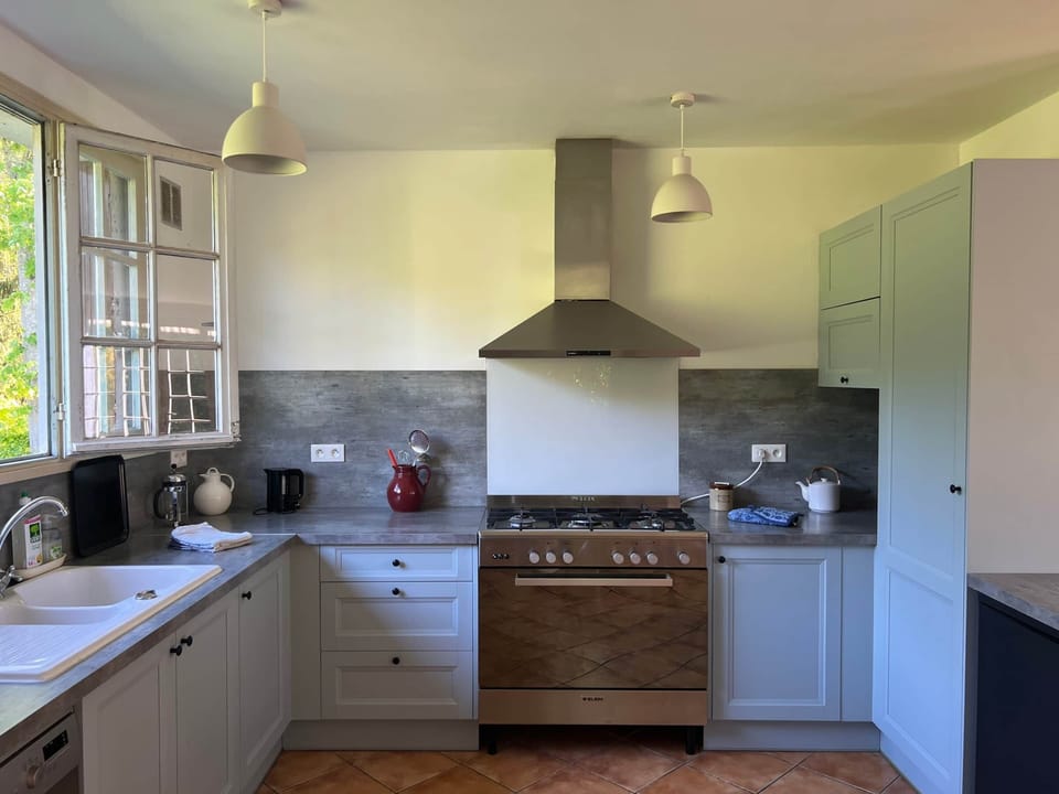 Open kitchen