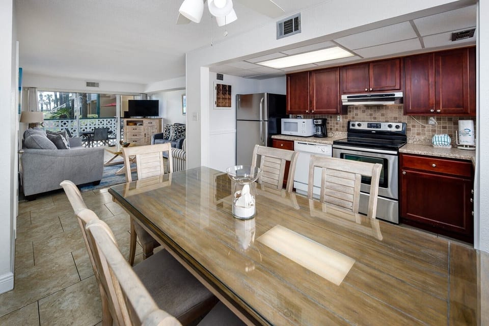 Dining Room and Kitchen
