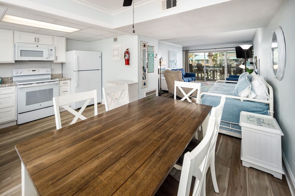 Dining Room and Kitchen