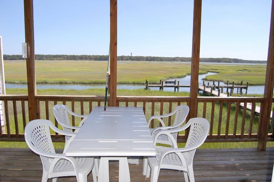 Deck off of Living Area