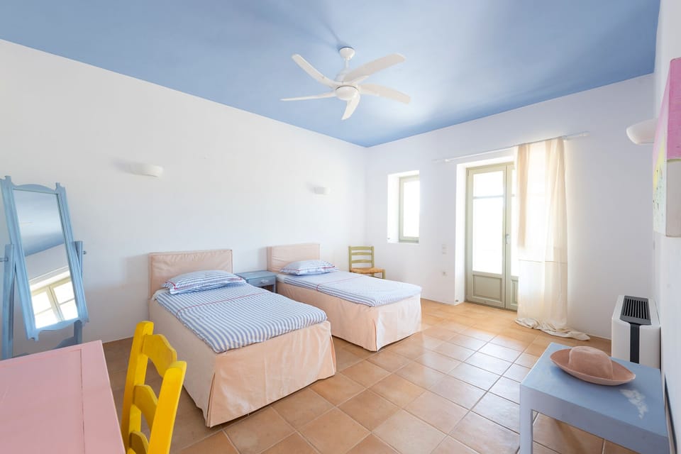 King, 2 singles, or add extra single to sleep 3 with private bathroom & verandah