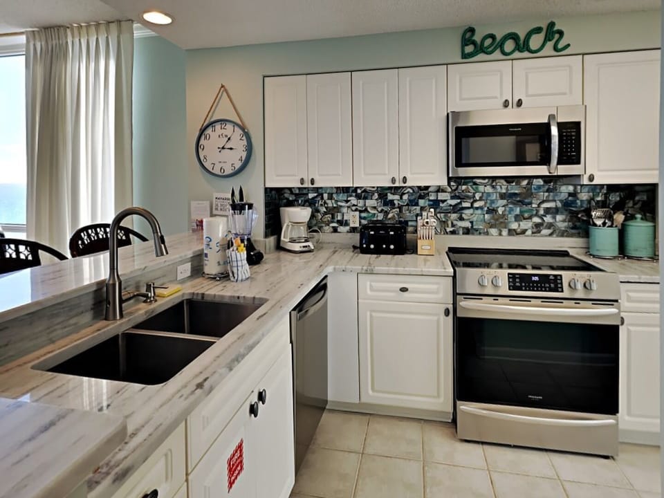 Kitchen - Stainless Steel Appliances