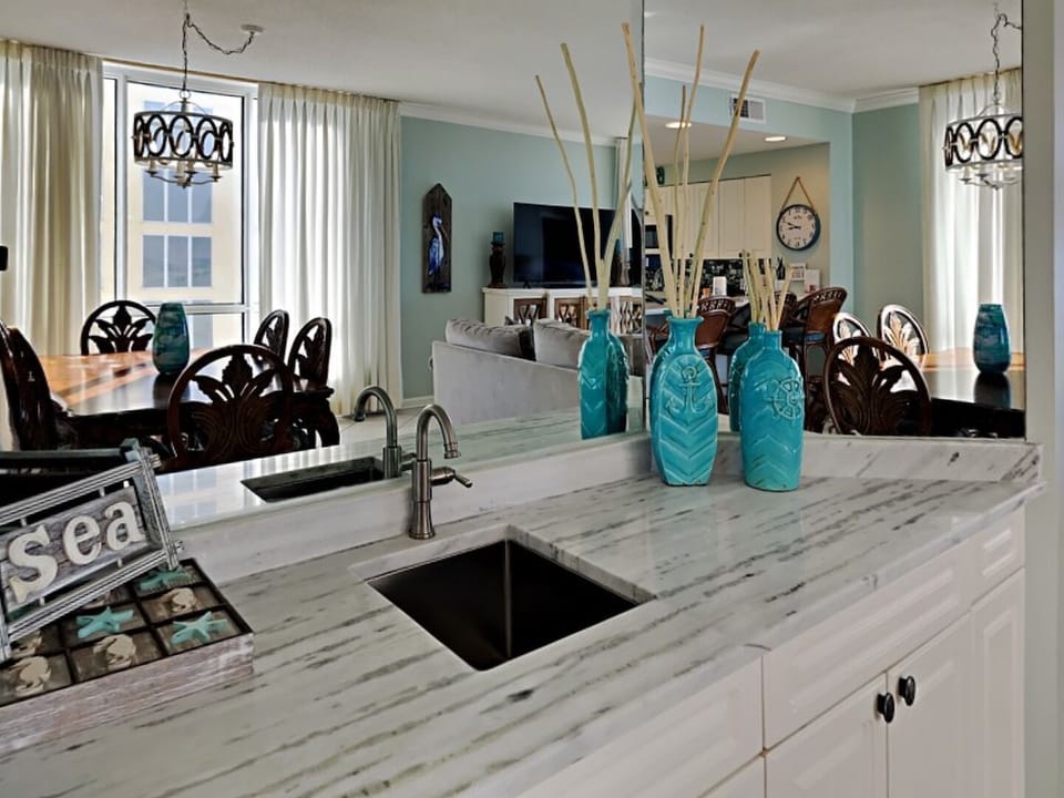 Wet Bar