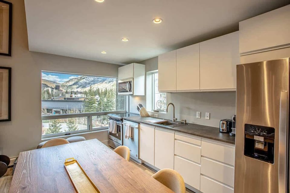 Fully stocked Kitchen Dining Table seats 8