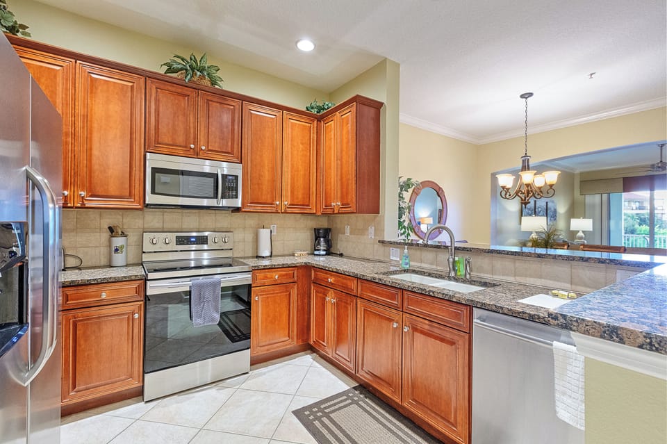 Spacious Kitchen