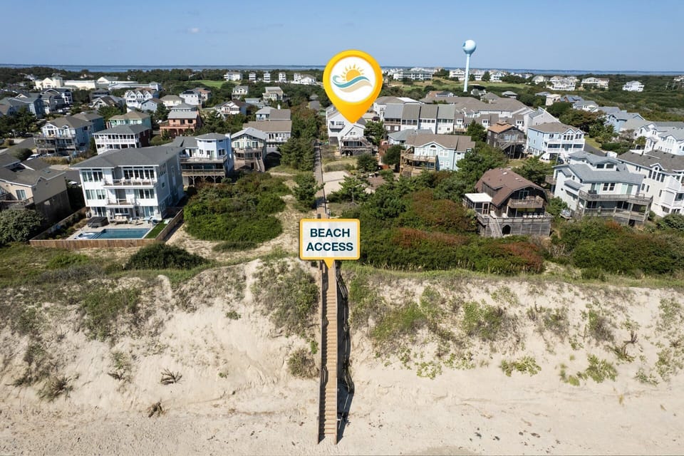 Only 50 feet to the beach via a private walkway—your toes will be in the sand in just 1 minute!