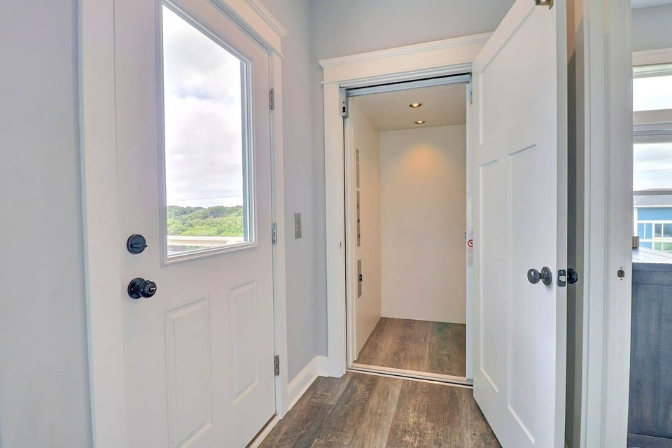 Elevator