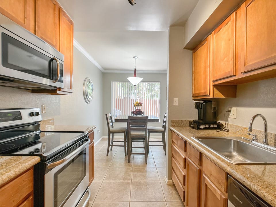 Kitchen/Dining