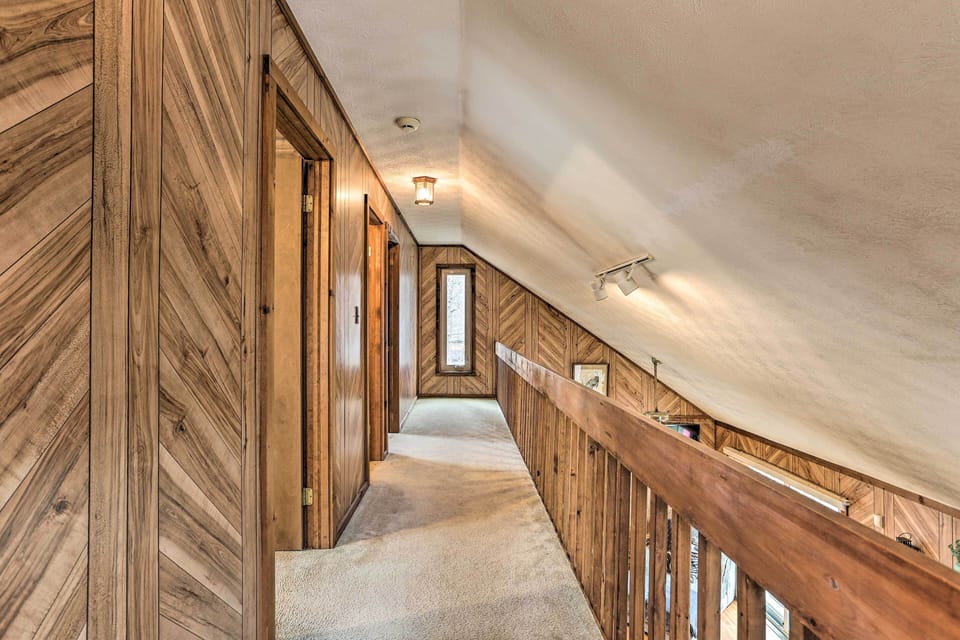 Upstairs Hallway | Stairs Required