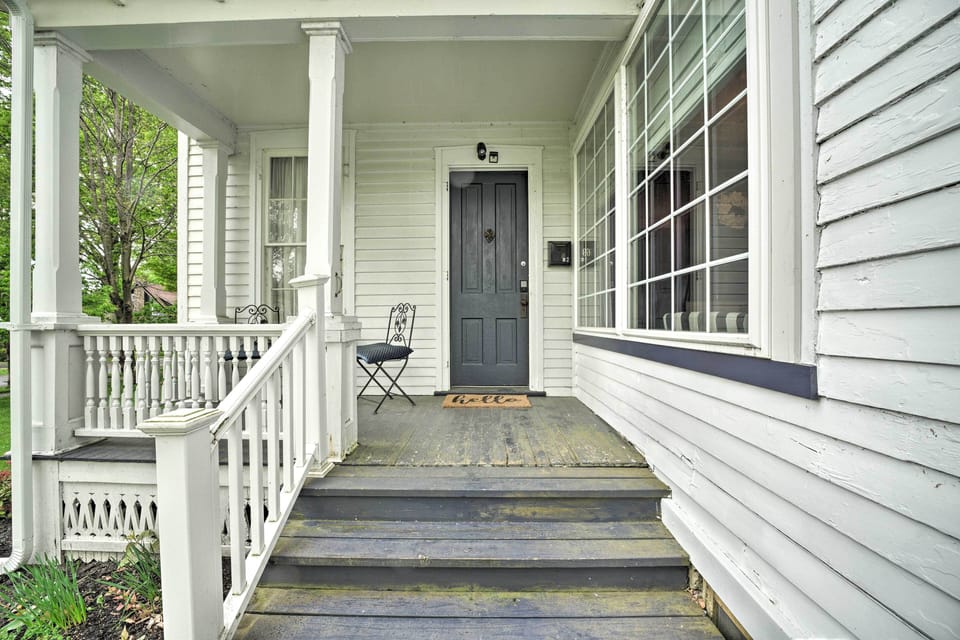 Property Exterior | 2 Mi to Lake Erie | 12 Mi to Chautauqua Lake