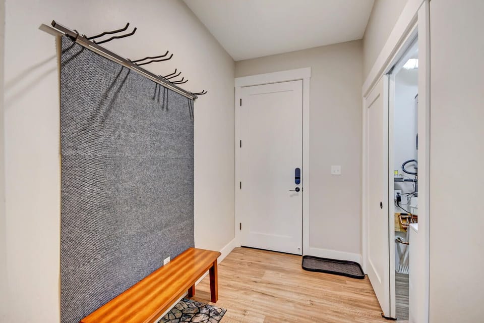 Main entry area with laundry room