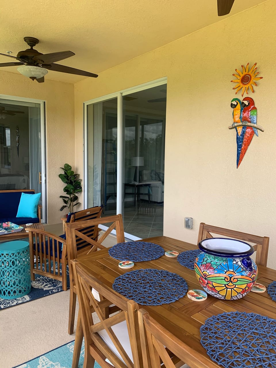 spacious lanai for peaceful mornings watching the sunrise or quiet afternoons