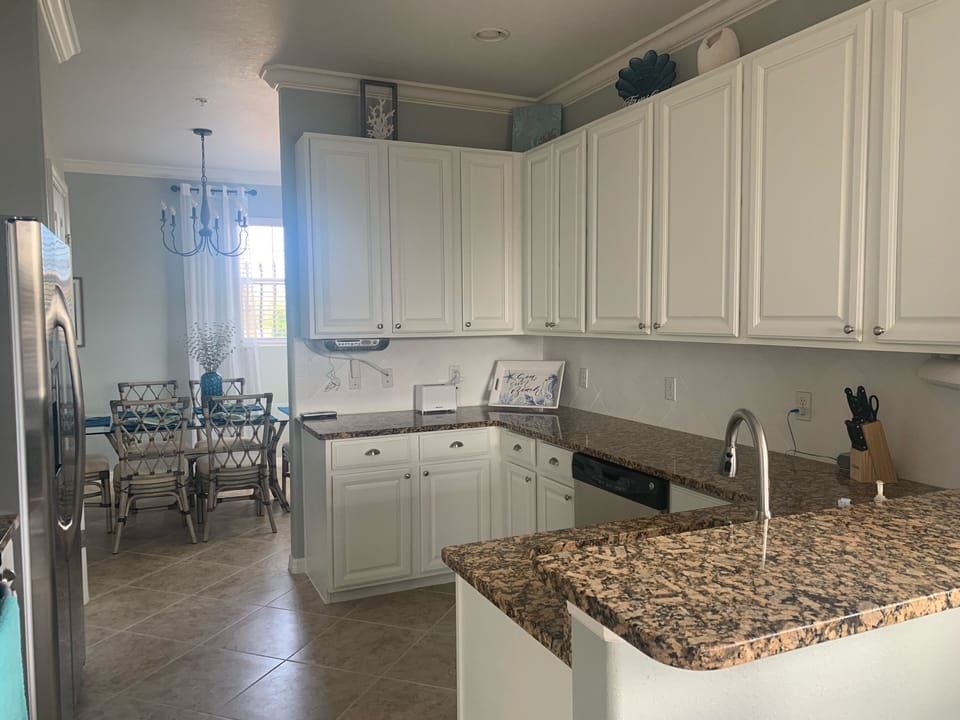 Large spacious kitchen