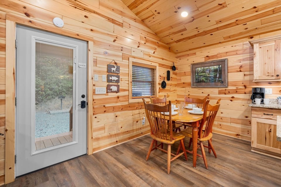 Indoors, Hardwood, Stained Wood, Plate, Chair