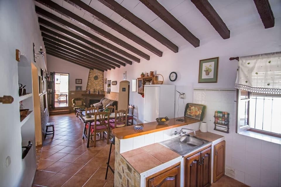 Bonita casa rural con piscina privada AX-48F - 22
