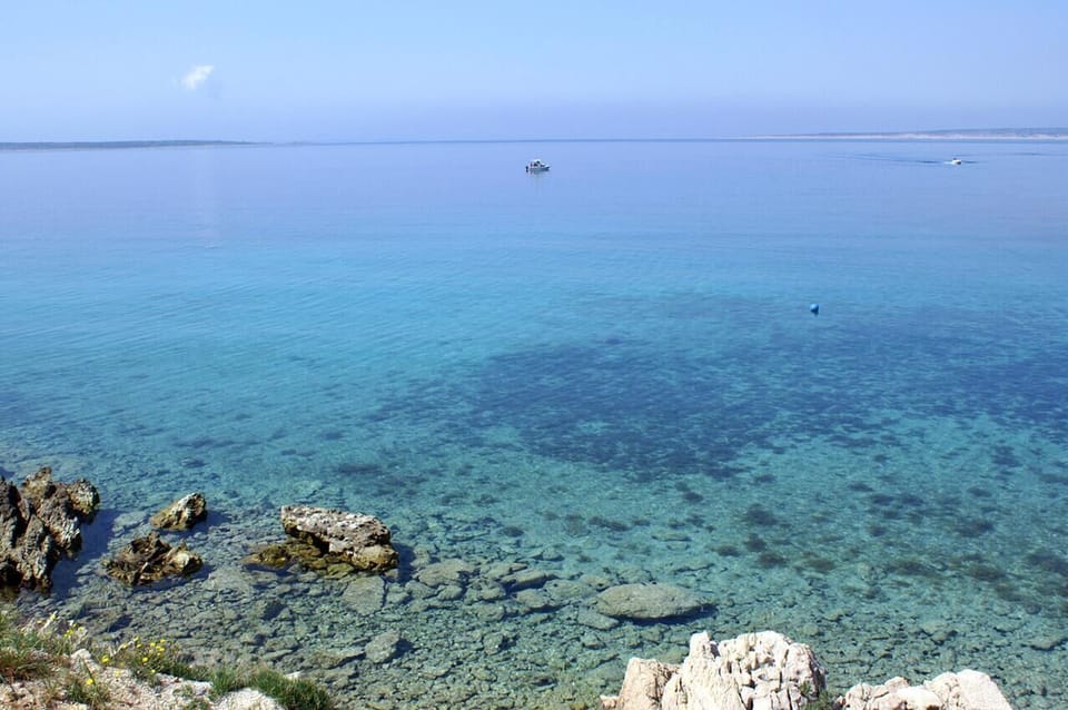 Nearby beaches