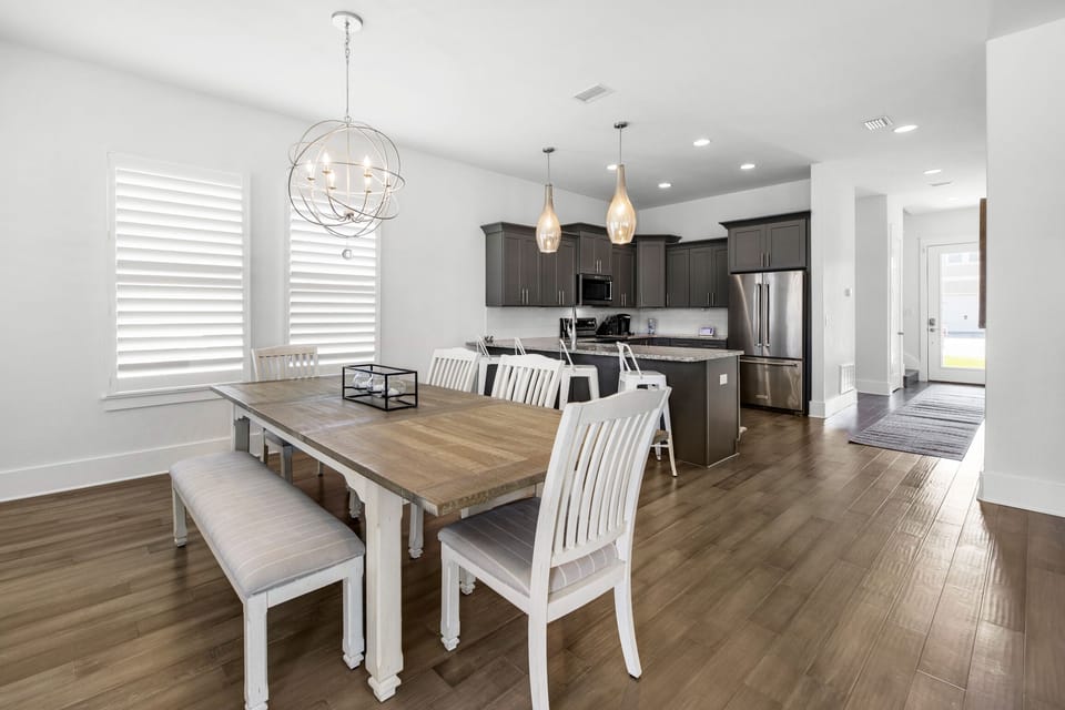 Dining table plus eat-in bar seating