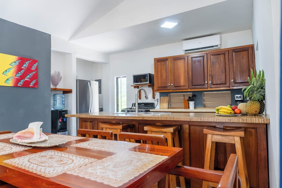 Bright and cheerful open concept